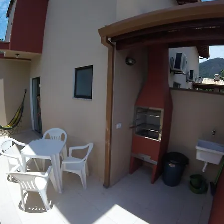 Residencial Porto Di Lazaro Apartment Ubatuba Exterior photo